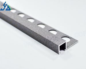 Gecoate aluminium tegelrandafwerking